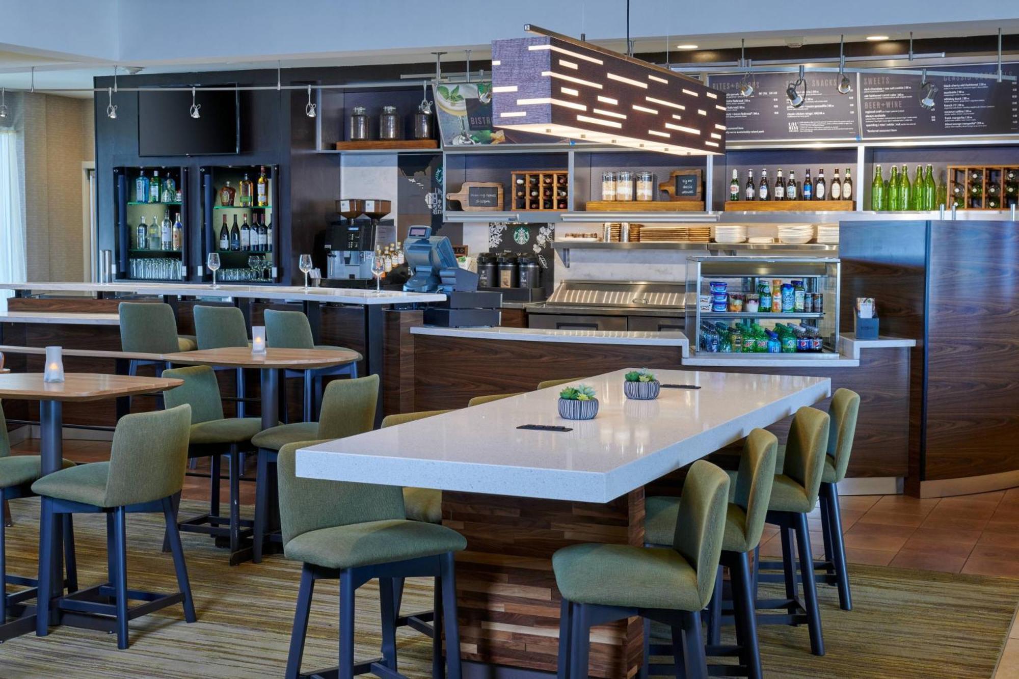 מלון Courtyard By Marriott Indianapolis Castleton מראה חיצוני תמונה